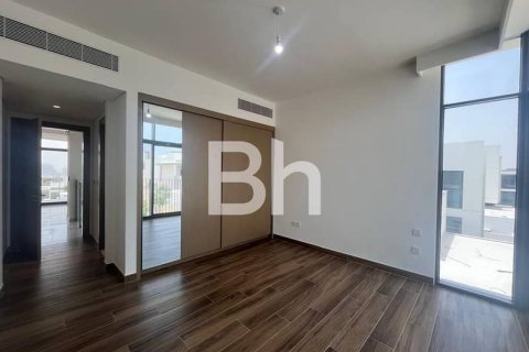 Villa in Al Furjan, Dubai 4 bedrooms, 602 sq.m. № 57667 - photo 8