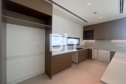 Villa in Al Furjan, Dubai 4 bedrooms, 602 sq.m. № 57667 - photo 16