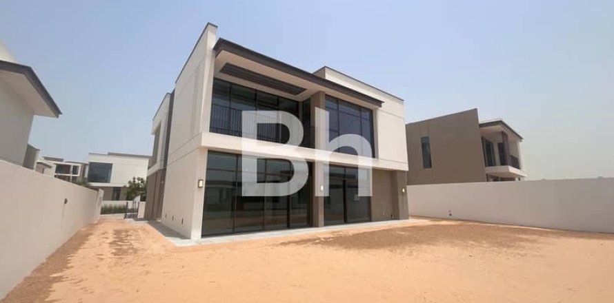 Villa in Al Furjan, Dubai 4 bedrooms, 602 sq.m. № 57667