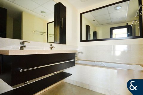 Appartement à The Links, The Views, Dubai, 2 chambres, 145 m², № 75465 - photo 8