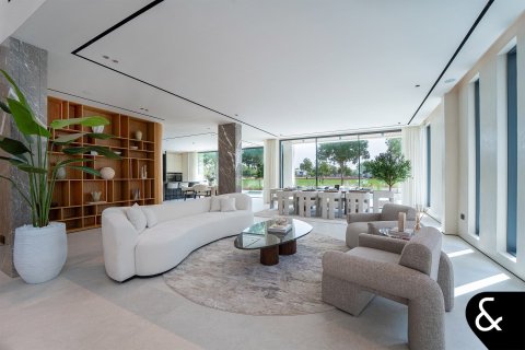 Купить виллу в Джумейра Гольф Эстейтс, Дубай: 5 спален, 672м², № 75464 - фото 9