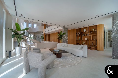 Купить виллу в Джумейра Гольф Эстейтс, Дубай: 5 спален, 672м², № 75464 - фото 10