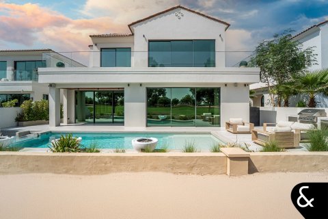 Купить виллу в Джумейра Гольф Эстейтс, Дубай: 5 спален, 672м², № 75464 - фото 29