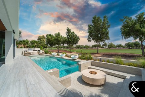 Купить виллу в Джумейра Гольф Эстейтс, Дубай: 5 спален, 672м², № 75464 - фото 27