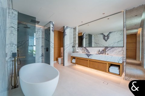 Купить виллу в Джумейра Гольф Эстейтс, Дубай: 5 спален, 672м², № 75464 - фото 19