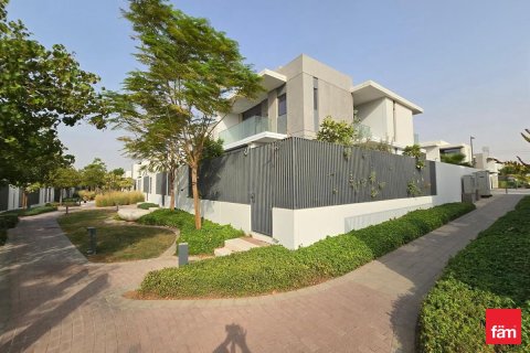 Townhouse in Dubai 4 bedrooms, 250 sq.m. № 48934 - photo 4