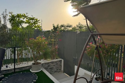 Townhouse in Dubai 4 bedrooms, 250 sq.m. № 48934 - photo 5