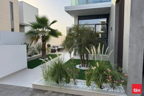 Townhouse in Dubai 4 bedrooms, 250 sq.m. № 48934 - photo 7