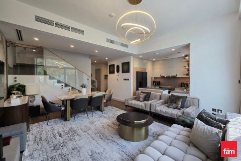 Townhouse in Dubai 4 bedrooms, 250 sq.m. № 48934 - photo 14