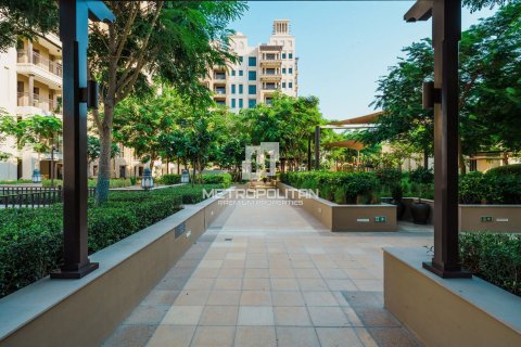 Apartment in Madinat Jumeirah Living, Umm Suqeim, Dubai 2 bedrooms, 119 sq.m. № 73691 - photo 23