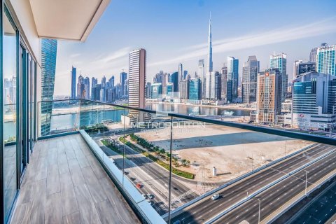 Apartment in SOL Bay, Business Bay, Dubai 1 bedroom, 79 sq.m. № 73686