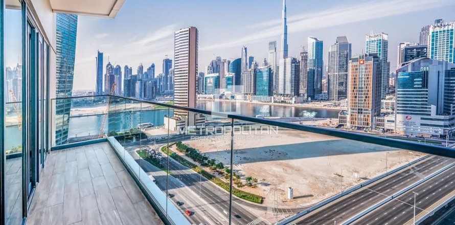 Apartment in SOL Bay, Business Bay, Dubai 1 bedroom, 79 sq.m. № 73686