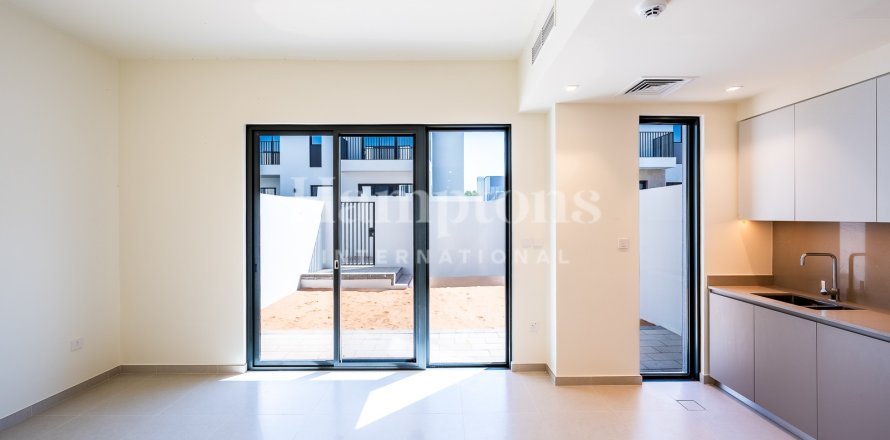 تاون هاوس في Dubai South (Dubai World Central), دبي 3 غرف نوم, 193.145 م² رقم 63339