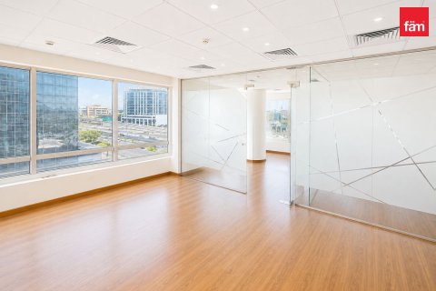 Bureau à Dubai, 81.7 m², № 134837 - photo 11
