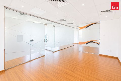 Bureau à Dubai, 81.7 m², № 134837