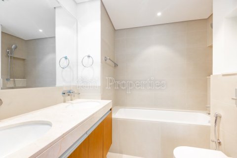 Apartment in Dubai 1 bedroom, 81.6 sq.m. № 40189 - photo 11