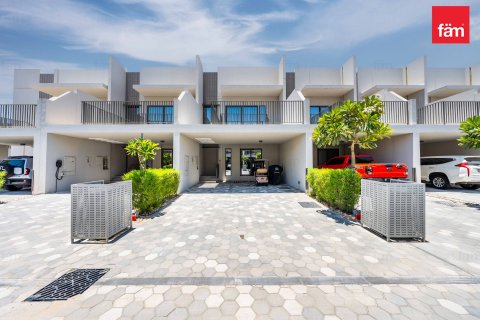 Villa in Mohammed Bin Rashid City, Dubai 3 bedrooms, 135.7 sq.m. № 111737 - photo 25