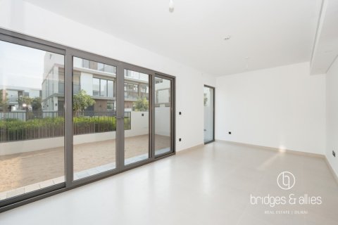 Villa en Tilal Al Ghaf, Dubai, 4 dormitorios, 220 m², № 83988 - foto 11