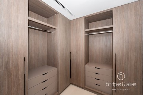 Villa en Tilal Al Ghaf, Dubai, 4 dormitorios, 220 m², № 83988 - foto 10