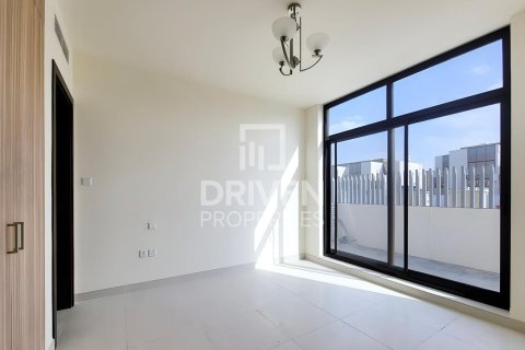 Villa in District 11, Mohammed Bin Rashid City, Dubai 4 bedrooms, 553.89 sq.m. № 142888 - photo 11