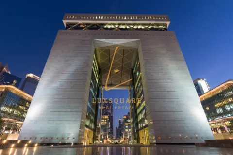 Apartment in Zabeel, Dubai 2 bedrooms, 131 sq.m. № 71464 - photo 18