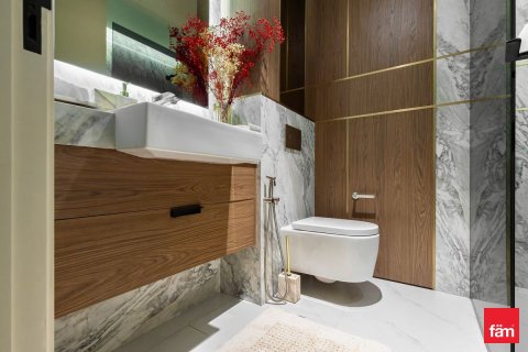 Apartment in Dubai 3 bedrooms, 190 sq.m. № 85875 - photo 24