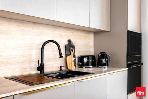 Apartment in Dubai 3 bedrooms, 190 sq.m. № 85875 - photo 18