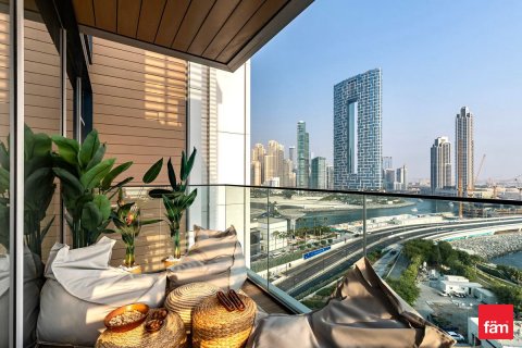 Apartment in Dubai 3 bedrooms, 190 sq.m. № 85875 - photo 2