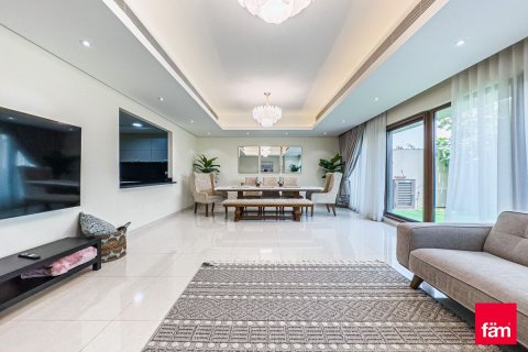 Villa in Meydan, Dubai 4 bedrooms, 219.3 sq.m. № 85877 - photo 2
