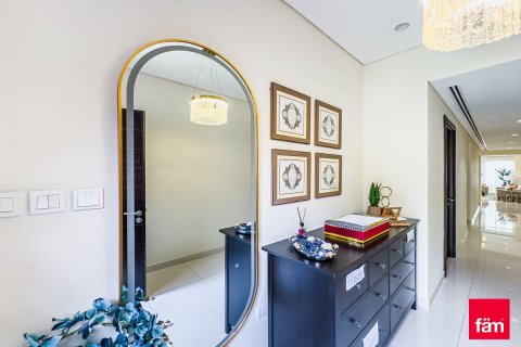 Villa in Meydan, Dubai 4 bedrooms, 219.3 sq.m. № 85877 - photo 8