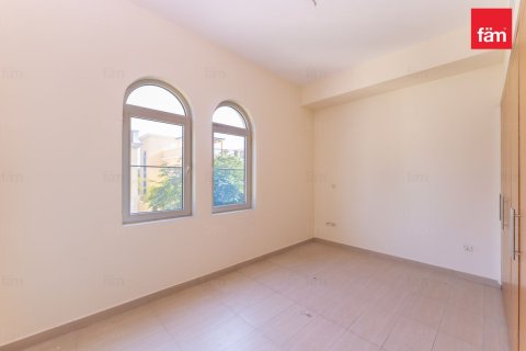 Villa en Dubai, 4 dormitorios, 782.3 m², № 85865 - foto 16