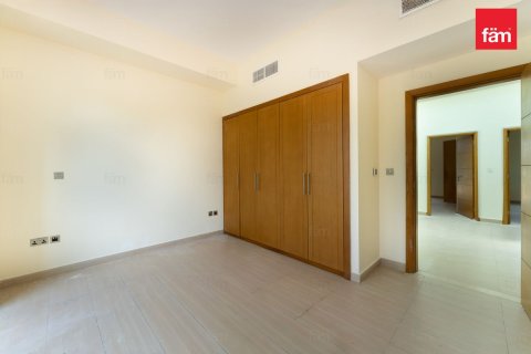 Villa en Dubai, 4 dormitorios, 782.3 m², № 85865 - foto 17