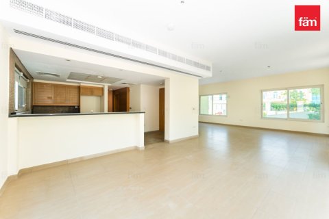 Villa en Dubai, 4 dormitorios, 782.3 m², № 85865 - foto 7