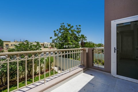 Villa in The Springs, Dubai 3 bedrooms, 243 sq.m. № 49742 - photo 16