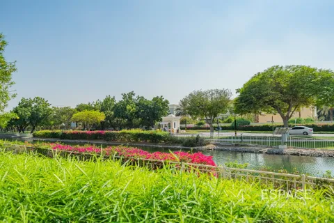 Villa en Springs 14, The Springs, Dubai, 3 dormitorios, 209 m², № 62013 - foto 19