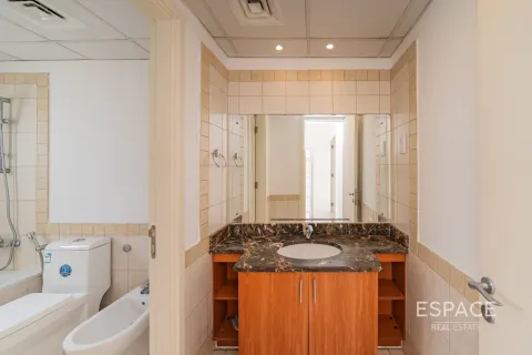 Villa en Springs 14, The Springs, Dubai, 3 dormitorios, 209 m², № 62013 - foto 11