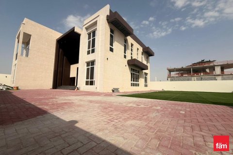 Вилла в Джабаль-Али, Дубай, 6 спален, 1050м², № 114492