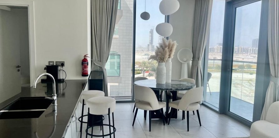 Apartment in Dubai 2 bedrooms, 128.9 sq.m. № 114484