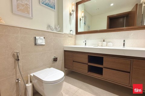 Apartment in Dubai Harbour, Dubai 2 bedrooms, 109 sq.m. № 114483 - photo 14
