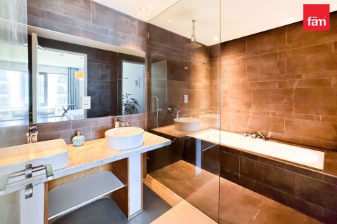 Apartment in Dubai 1 bedroom, 111.9 sq.m. № 114481 - photo 15