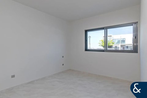 Adosado en Villanova, Dubai Land, Dubai, 4 dormitorios, 218 m², № 98607 - foto 5
