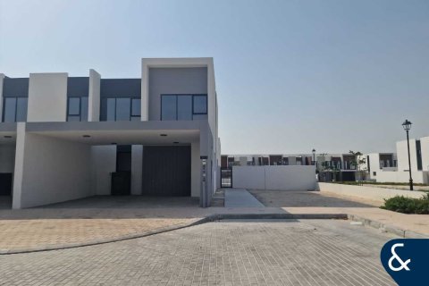 Adosado en Villanova, Dubai Land, Dubai, 4 dormitorios, 218 m², № 98607 - foto 12