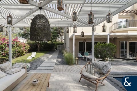 Villa en Arabian Ranches, Dubai, 5 dormitorios, 409 m², № 98606 - foto 12