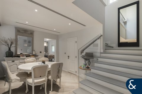 Villa en Arabian Ranches, Dubai, 5 dormitorios, 409 m², № 98606 - foto 6