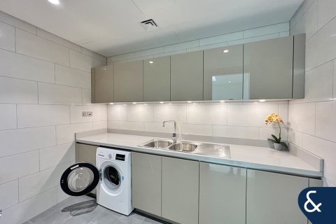 Adosado en Mohammed Bin Rashid City, Dubai, 4 dormitorios, 323 m², № 98616 - foto 19