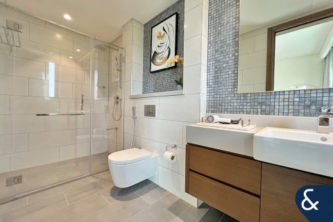 Adosado en Mohammed Bin Rashid City, Dubai, 4 dormitorios, 323 m², № 98616 - foto 8