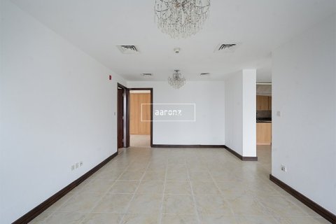 Apartment in Jumeirah Lake Towers, Dubai 4 bedrooms, 219.8 sq.m. № 13254 - photo 10
