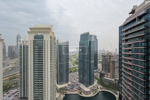 Apartment in Jumeirah Lake Towers, Dubai 4 bedrooms, 219.8 sq.m. № 13254 - photo 1