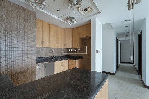 Apartment in Jumeirah Lake Towers, Dubai 4 bedrooms, 219.8 sq.m. № 13254 - photo 15