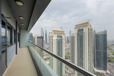 Apartment in Jumeirah Lake Towers, Dubai 4 bedrooms, 219.8 sq.m. № 13254 - photo 2